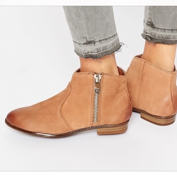 aldo leather flat ankle boots